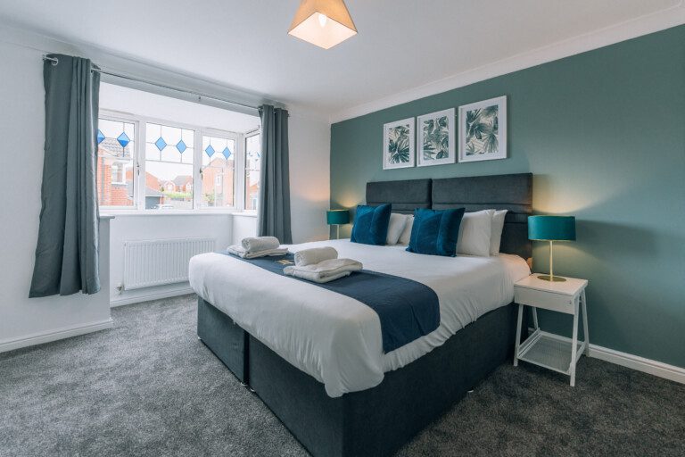 Airbnb Middlesbrough Workstays UK Bedroom